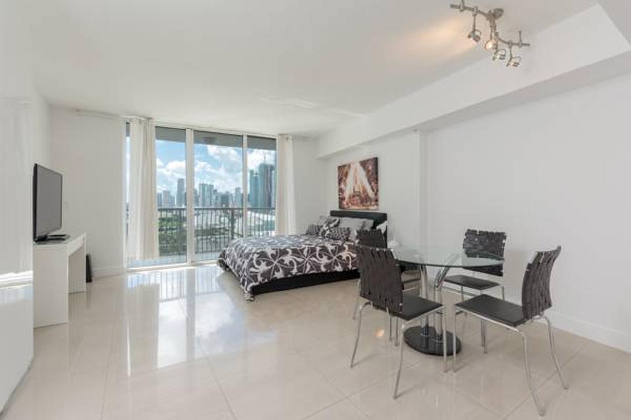 Opera Tower Apartment Miami Exterior foto