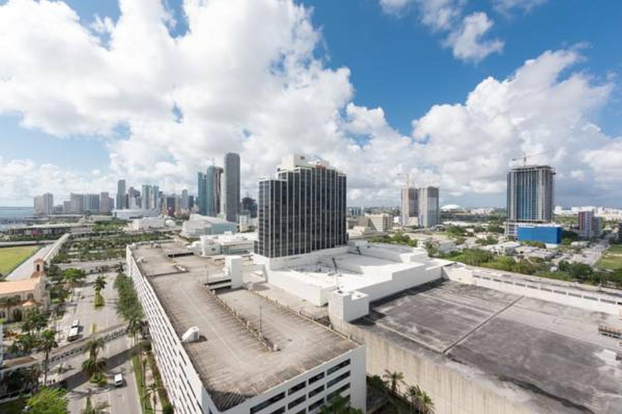 Opera Tower Apartment Miami Exterior foto
